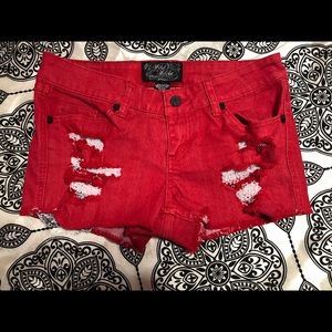 Metal mulisha shorts size 7